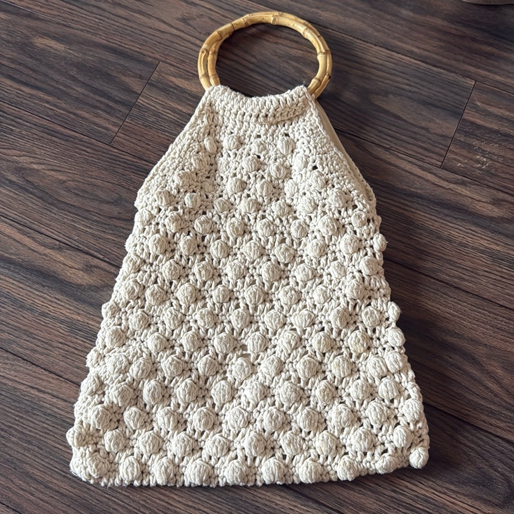 Beach crochet purse with faux bamboo handles
